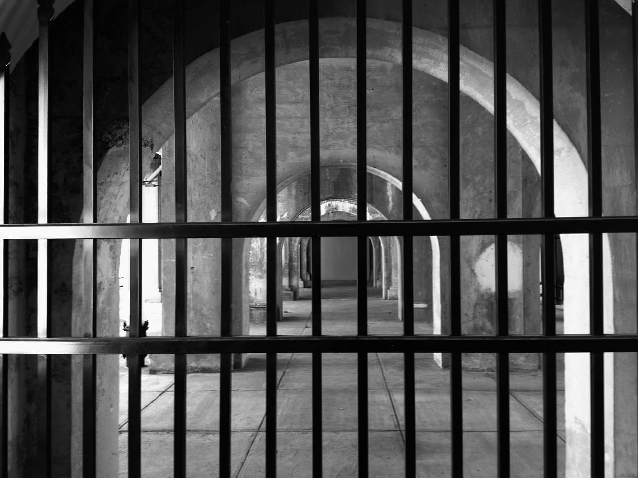 prison cell 3